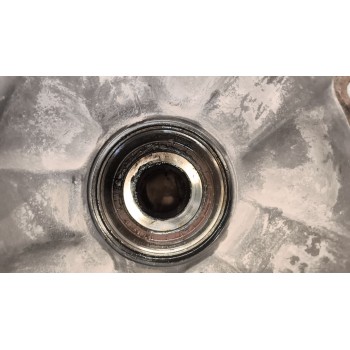 Recambio de buje delantero para renault premium lander 10.8 diesel referencia OEM IAM 7421022433  