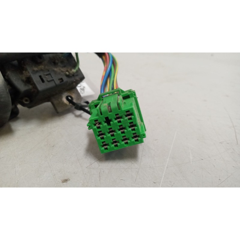 Recambio de mando limpia para volvo fh 12 2002  12.1 diesel (d12d460) referencia OEM IAM 20700927 - Blanco 3