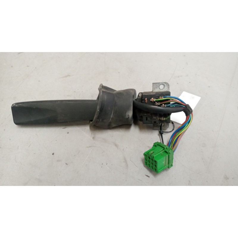 Recambio de mando limpia para volvo fh 12 2002  12.1 diesel (d12d460) referencia OEM IAM 20700927 - Blanco 4