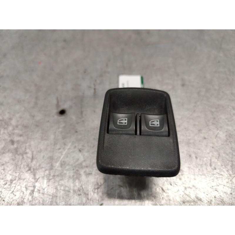 Recambio de mando elevalunas delantero izquierdo para dacia dokker essential referencia OEM IAM 254110431R  7 PINS