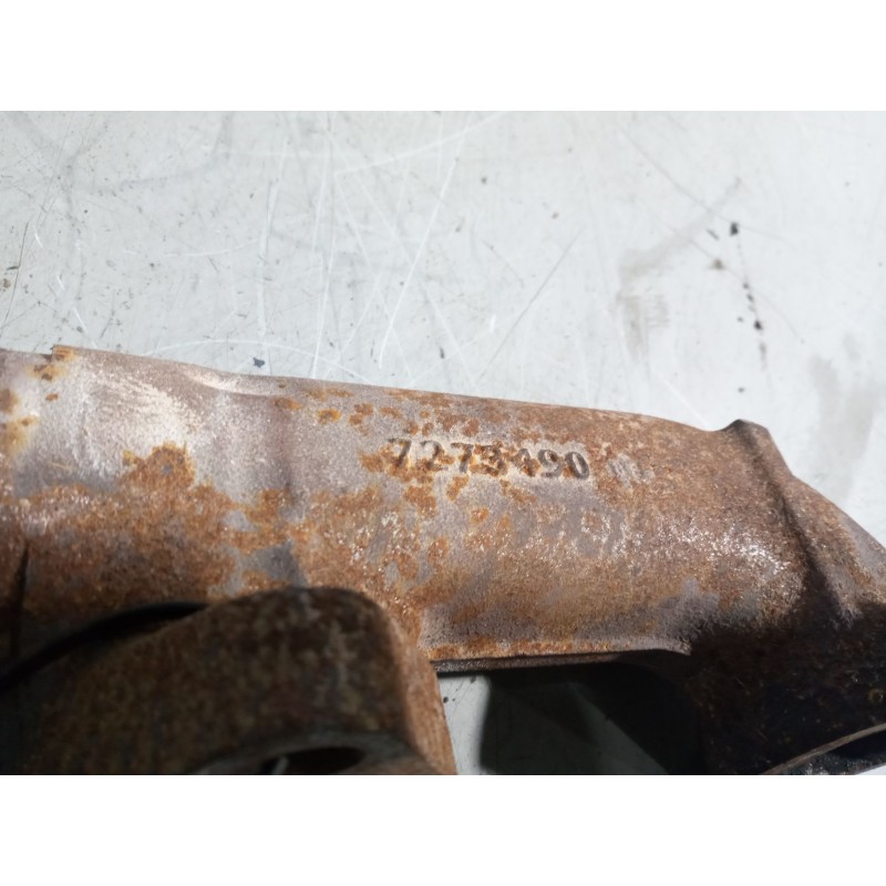 Recambio de colector escape para renault midlum referencia OEM IAM 7420860681 20860681 2
