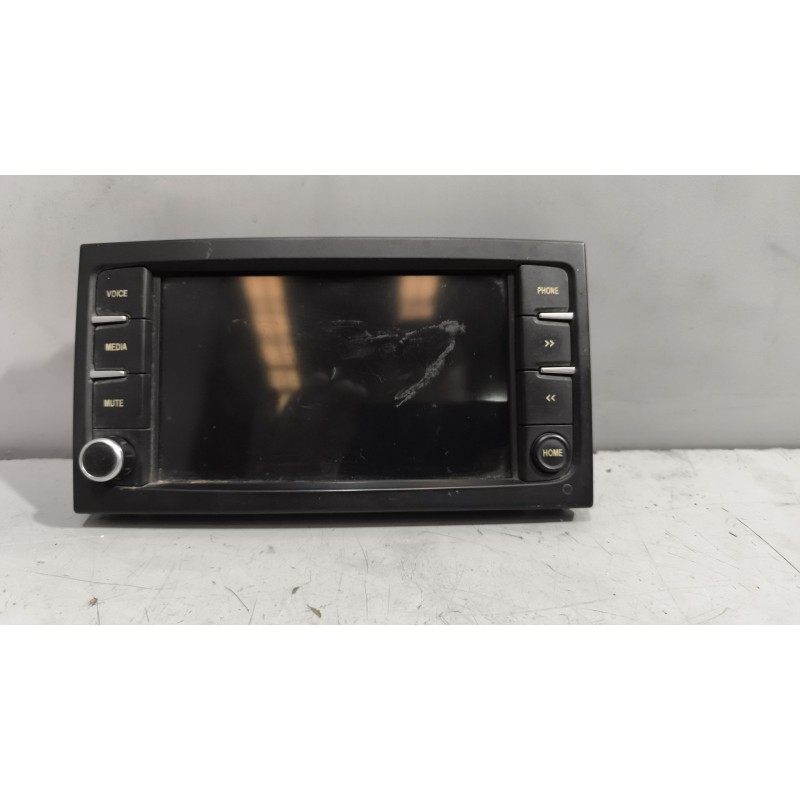 Recambio de sistema audio / radio cd para iveco stralis (as) 11.1 diesel referencia OEM IAM 5801677506 - Blanco 4