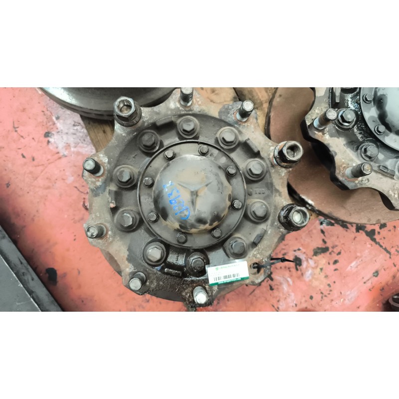 Recambio de buje delantero para mercedes-benz axor 2-ejes 18 ton 2004  6.4 diesel (om 906 la) referencia OEM IAM A9423340201 A94 - Blanco