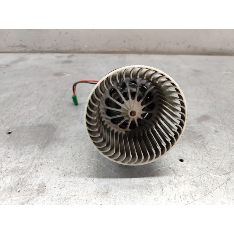 Recambio de ventilador calefaccion para peugeot 308 active referencia OEM IAM DB271001  