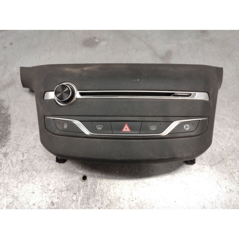 Recambio de mando multifuncion para peugeot 308 active referencia OEM IAM 96777664ZD  