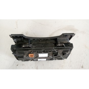 Recambio de cuadro instrumentos para scania magnus referencia OEM IAM 2303334 1896868 2627472