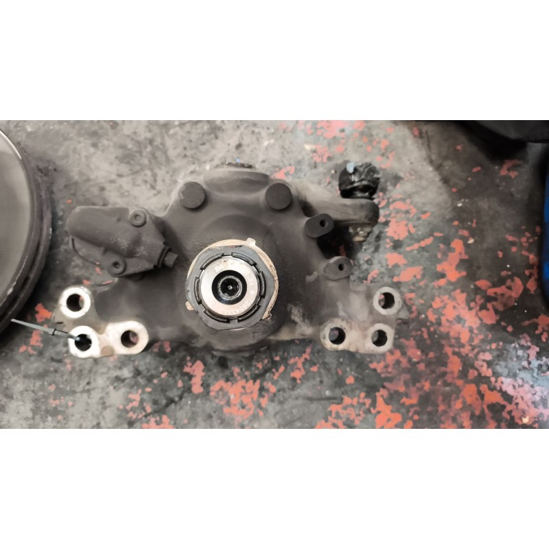 Recambio de mangueta delantera derecha para renault magnum ab diesel referencia OEM IAM 7420543313  