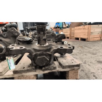 Recambio de mangueta delantera derecha para renault magnum ab diesel referencia OEM IAM 7420543313  