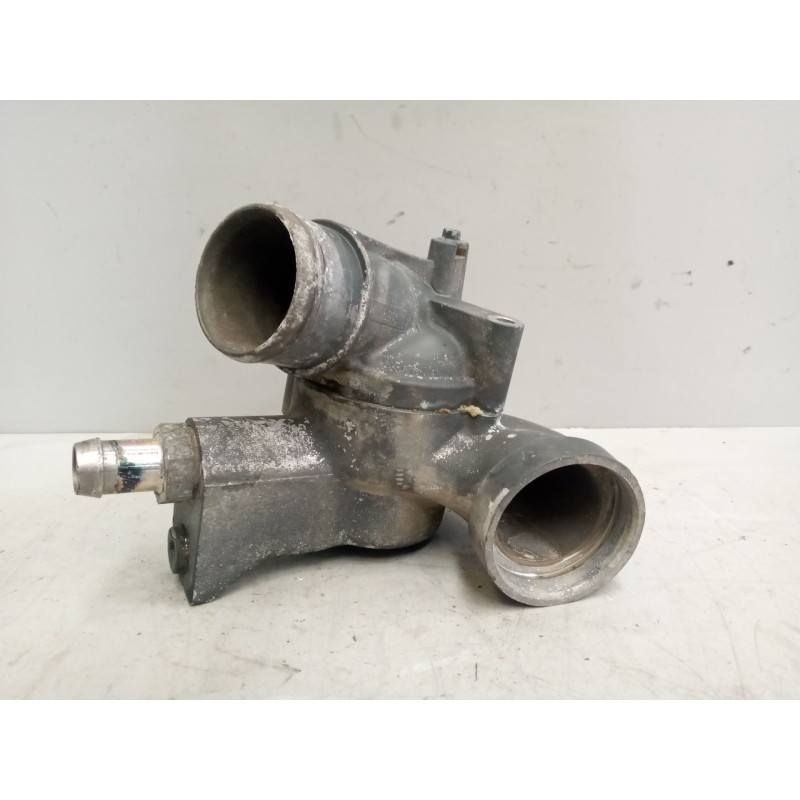 Recambio de cuerpo termostato para renault midlum referencia OEM IAM 7421142074 7421705453 2