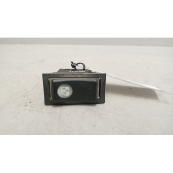 MANDO ELEVALUNAS DELANTERO DERECHO 