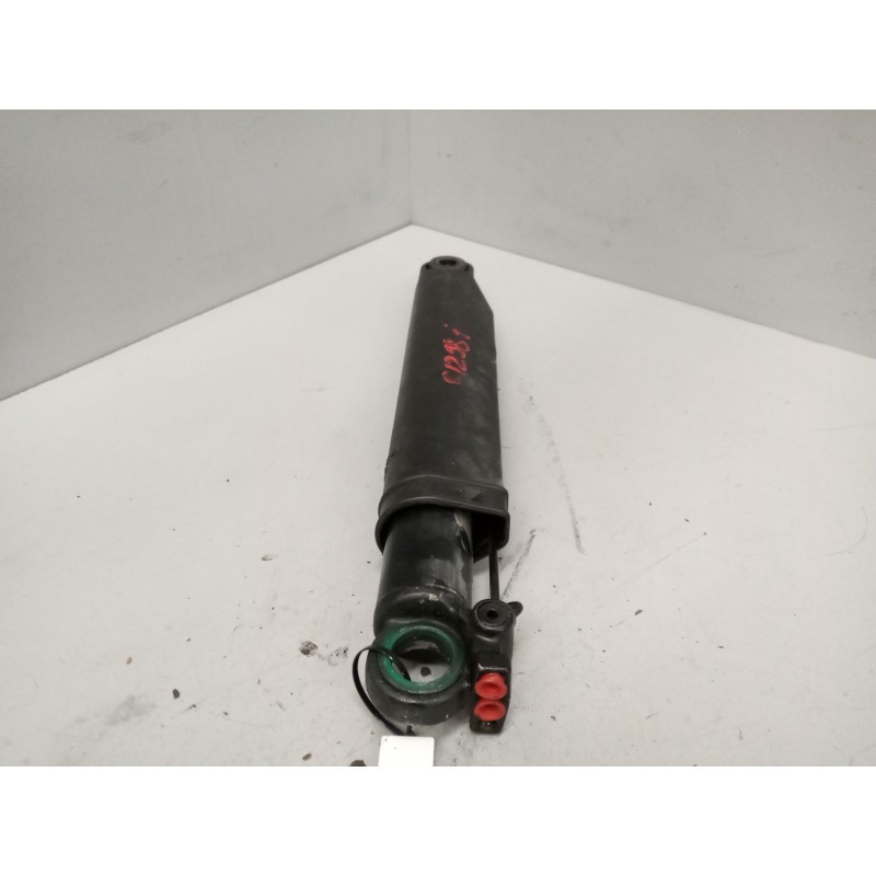 Recambio de brazo elevacion cabina para volvo fm 460 12.8 diesel referencia OEM IAM 20922305 - Blanco 2