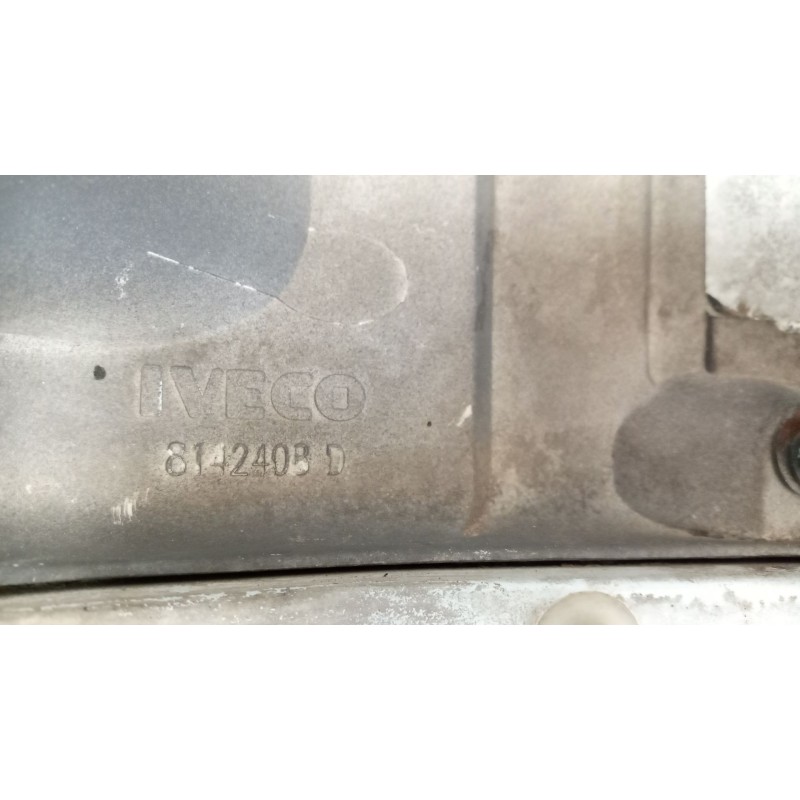 Recambio de deflector derecho para iveco eurocargo 3.9 diesel referencia OEM IAM 500336317 - Blanco 2