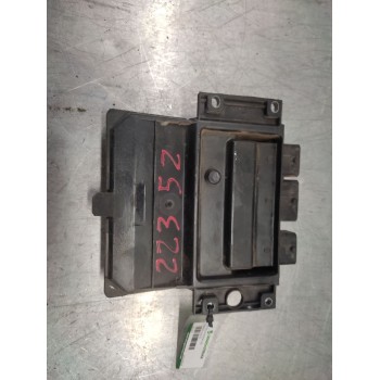 Recambio de centralita motor uce para renault clio iii dynamique referencia OEM IAM 8200399038  8200619409