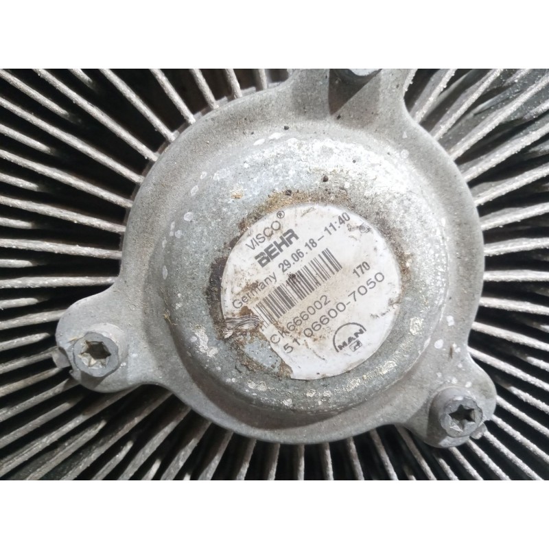 Recambio de ventilador viscoso motor para man tgx 18.480 fg / 4x2 bl xl referencia OEM IAM 51066007050 2
