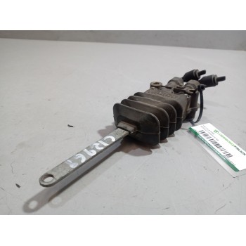 Recambio de valvula aire para renault magnum ab diesel referencia OEM IAM 464007023  VALVULA NIVELADORA
