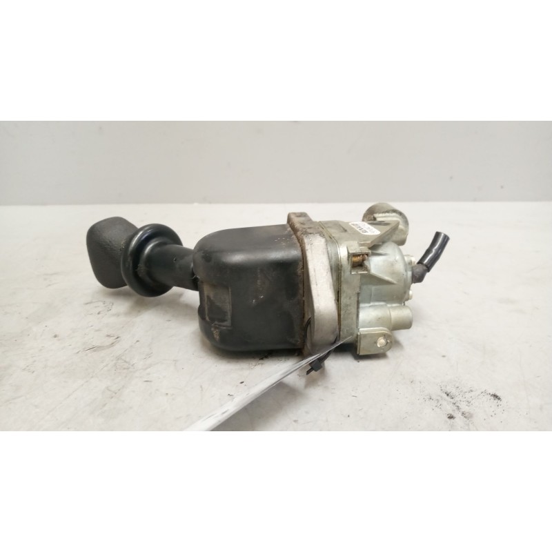 Recambio de palanca freno de mano para renault hr 420.18/26 premium 01  11.1 diesel referencia OEM IAM 5010422400  DPM28A - Blanco