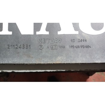 Recambio de guardabarros trasero izquierdo para renault magnum ab 2005 12.8 diesel referencia OEM IAM   