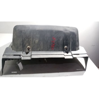 Recambio de guardabarros trasero derecho para renault magnum ab 2005 12.8 diesel referencia OEM IAM   