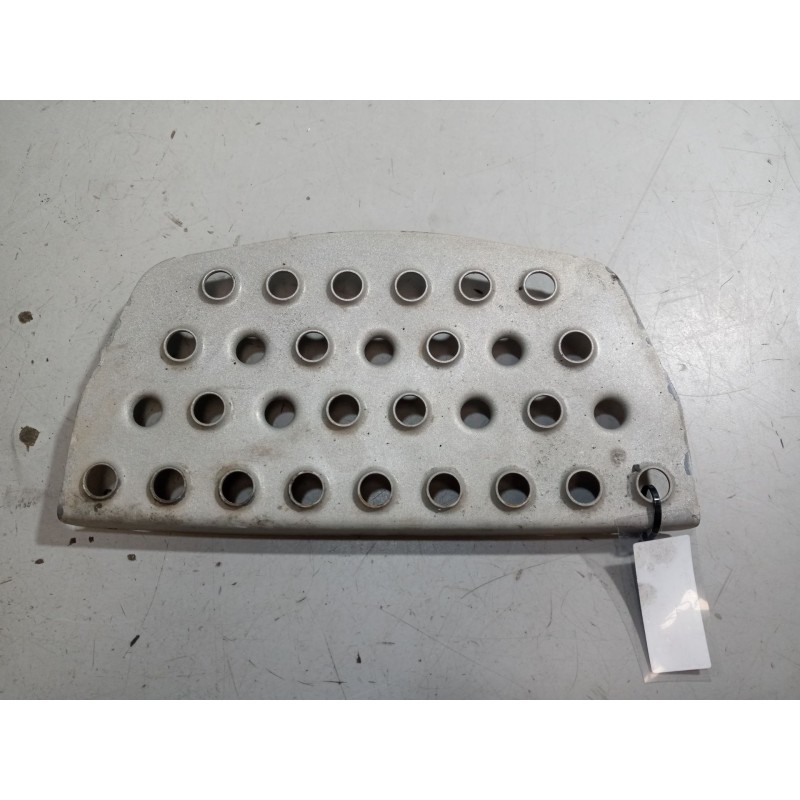 Recambio de huella peldaño para man tgx 18.xxx 12.4 diesel referencia OEM IAM   DERECHO