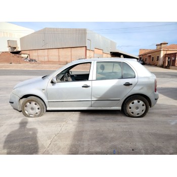 skoda fabia (6y2/6y3) del año 2001