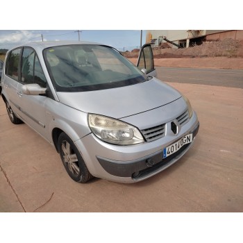 renault scenic ii del año 2005