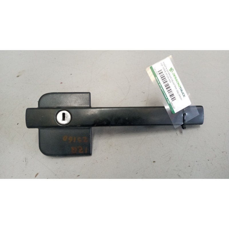 Recambio de maneta exterior delantera izquierda para daf serie xf105.xxx 12.9 diesel referencia OEM IAM 1666067  
