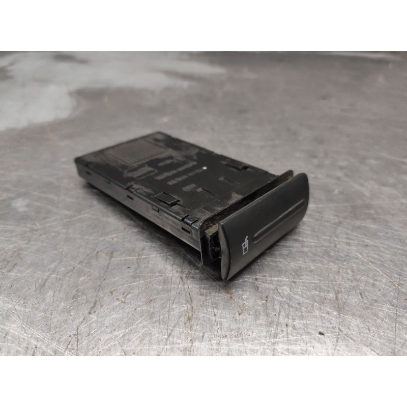 Recambio de posavasos para seat toledo ii (1m2) 1.9 tdi referencia OEM IAM 1M1862531D  