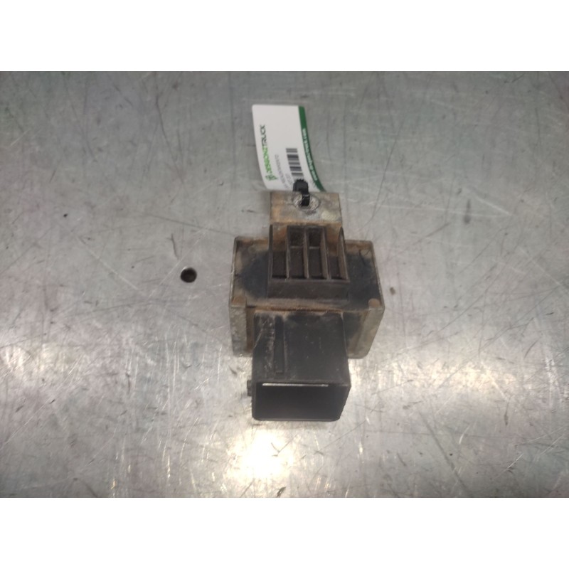 Recambio de caja precalentamiento para peugeot 207 sport referencia OEM IAM  7 PINS - Rojo 2