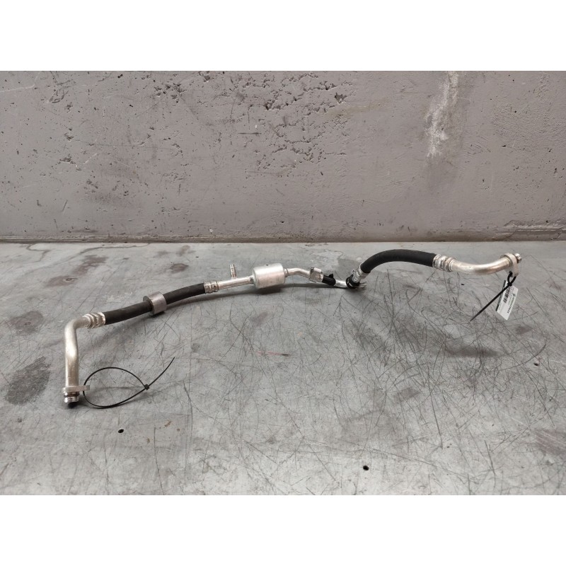 Recambio de tubos aire acondicionado para dacia sandero ii (b8_) 1.2 referencia OEM IAM 924803934R - Blanco 2