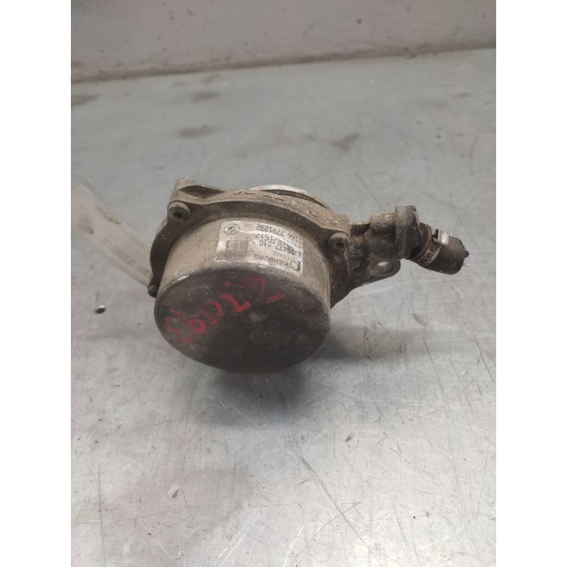 Recambio de depresor freno / bomba vacio para bmw serie 1 berlina (e81/e87) 2.0 16v diesel cat referencia OEM IAM 11667791232 - Negro