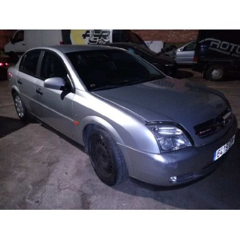 opel vectra c berlina del año 2003