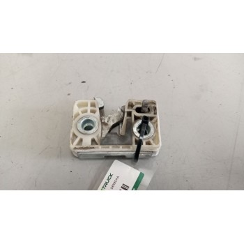 Recambio de cerradura puerta delantera derecha para daf serie xf105.xxx 12.9 diesel referencia OEM IAM   