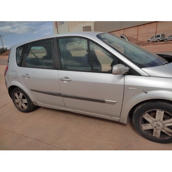 renault scenic ii del año 2005