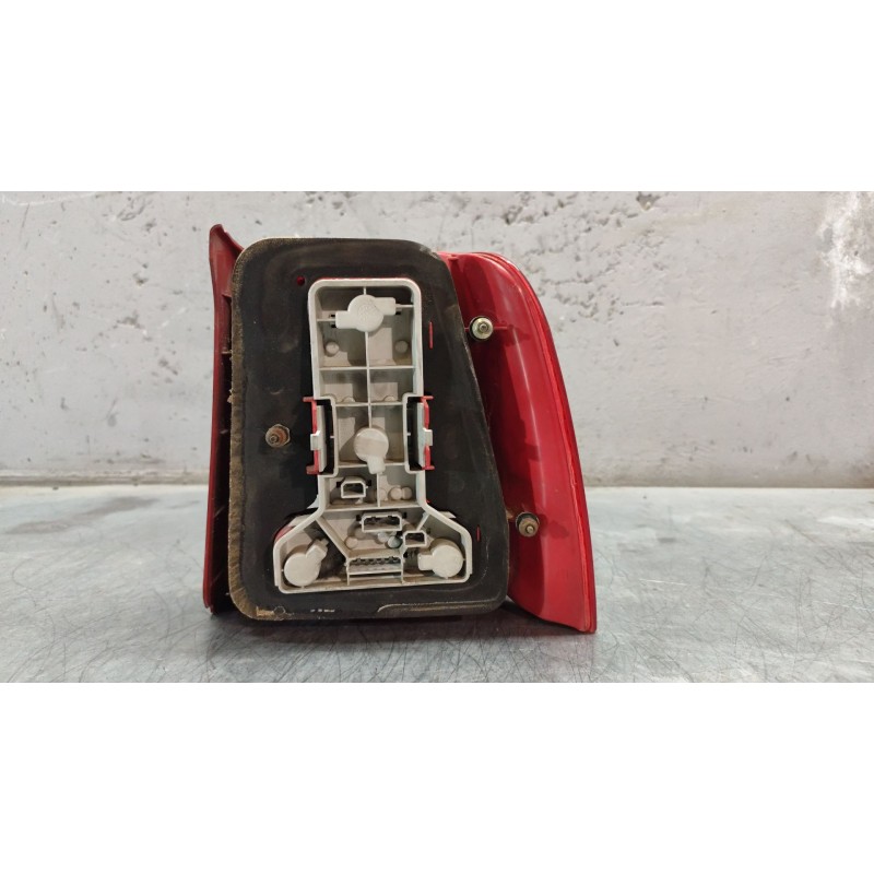 Recambio de piloto trasero izquierdo para volkswagen passat berlina (3b2) comfortline referencia OEM IAM 3B5945095F 2