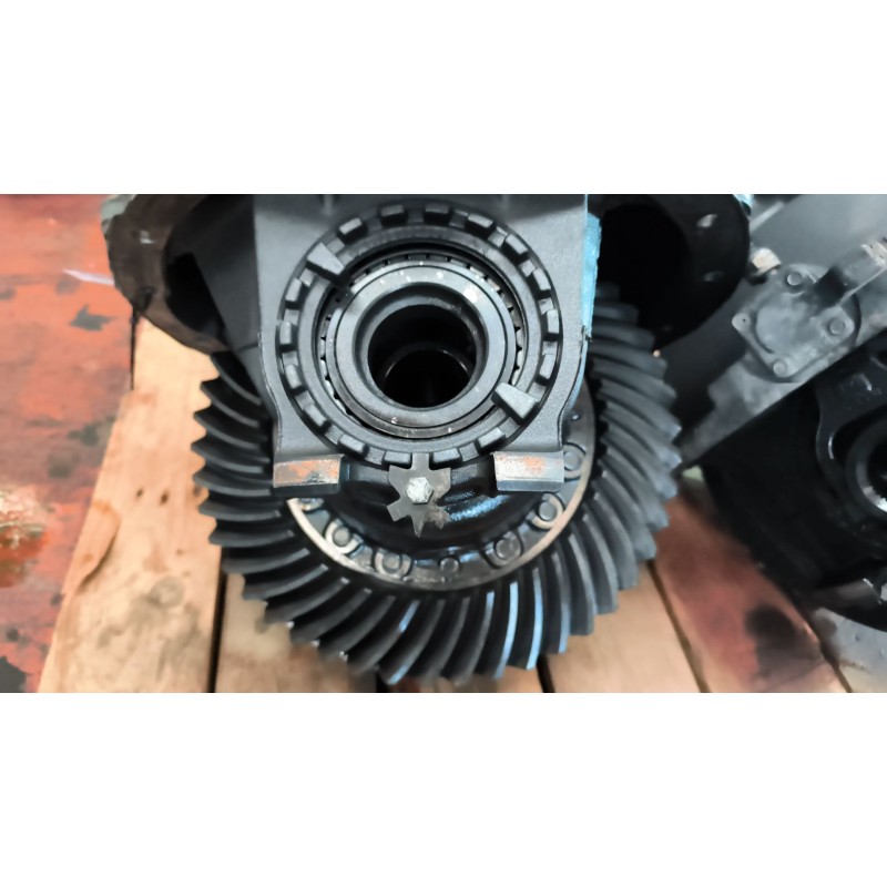 Recambio de grupo para mercedes-benz actros bm 963.450 2-achser 1845 4x2 sattelzugmaschine l bigspace referencia OEM IAM R440 X3 6