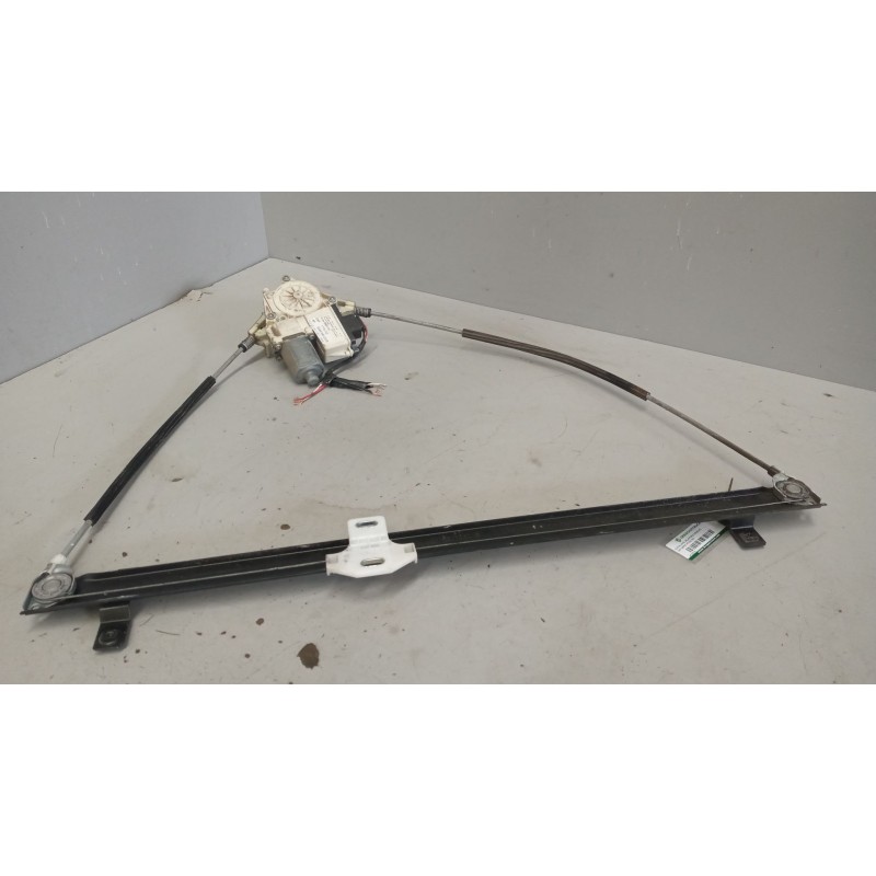 Recambio de elevalunas delantero derecho para daf serie xf105.xxx 12.9 diesel referencia OEM IAM   