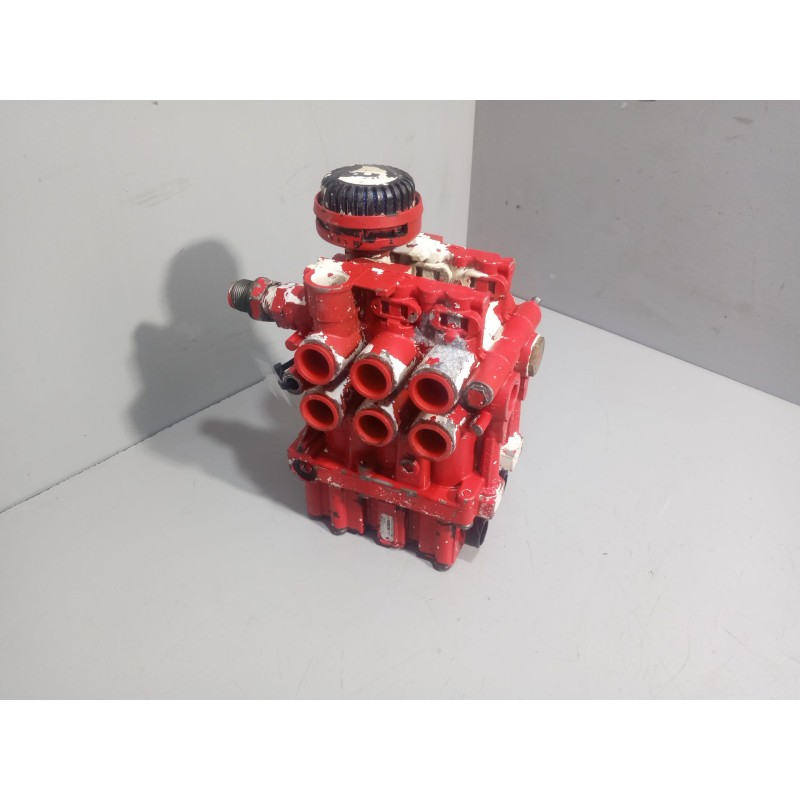 Recambio de valvula aire para mercedes-benz axor 2-ejes 18 ton 2004 referencia OEM IAM 0003276825  4729051110