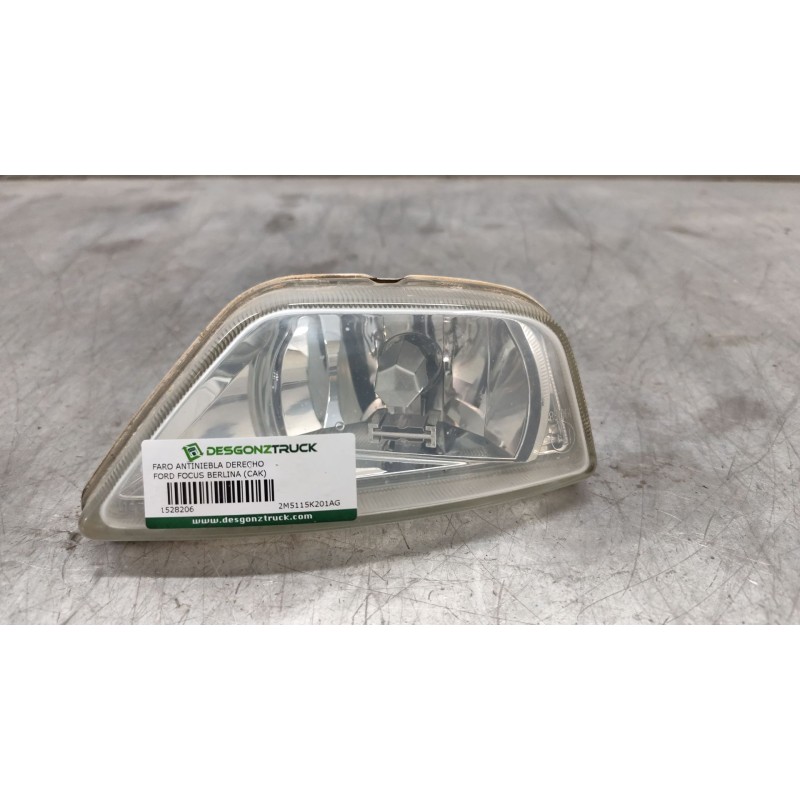 Recambio de faro antiniebla derecho para ford focus berlina (cak) ambiente referencia OEM IAM 2M5115K201AG  