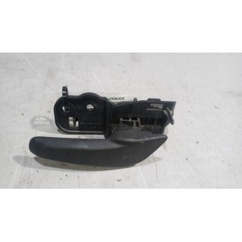 Recambio de maneta interior delantera derecha para iveco daily vi furgoneta 33s16, 35s16, 35c16, 40c16, 50c16 referencia OEM IAM