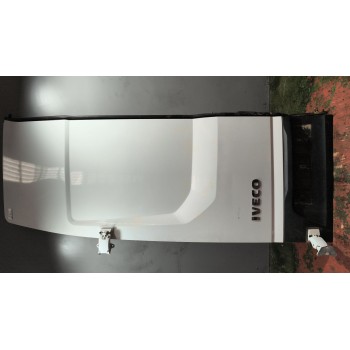 Recambio de puerta trasera izquierda para iveco daily vi furgoneta 33s16, 35s16, 35c16, 40c16, 50c16 referencia OEM IAM   