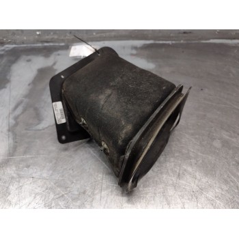 TOMA DE AIRE CAPOT 8200195404 