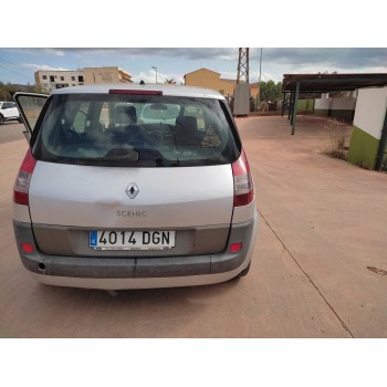 renault scenic ii del año 2005