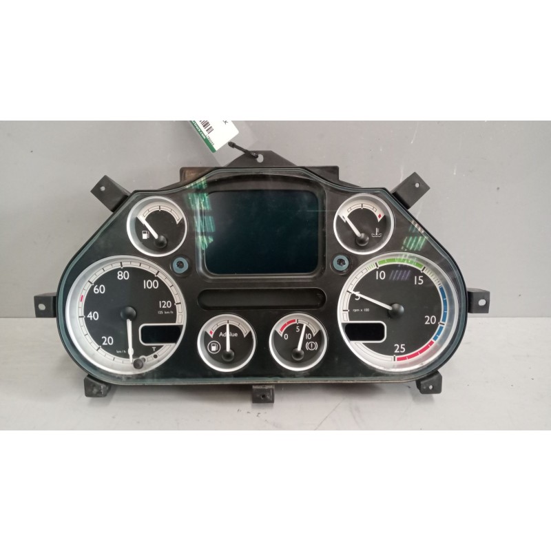 Recambio de cuadro instrumentos para daf serie xf105.xxx 12.9 diesel referencia OEM IAM 1789469  