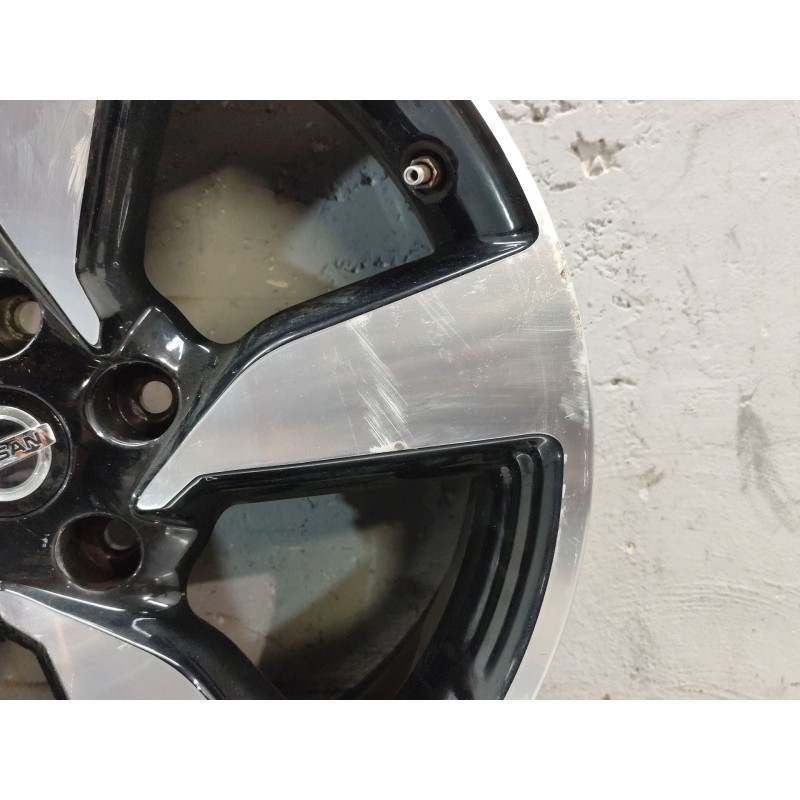 Recambio de juego llantas para nissan qashqai ii (j11, j11_) 1.5 dci referencia OEM IAM D0C004EA8A R18 - Blanco 5