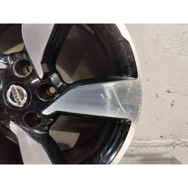 Recambio de juego llantas para nissan qashqai ii (j11, j11_) 1.5 dci referencia OEM IAM D0C004EA8A R18 - Blanco 11