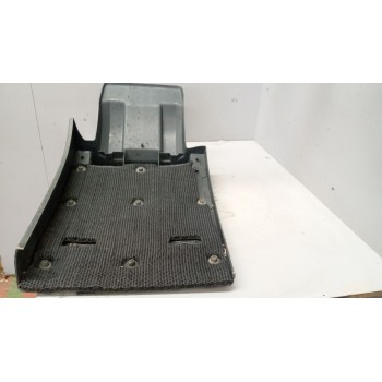 Recambio de guardabarros delantero derecho para volvo fh xxx 12.8 diesel referencia OEM IAM 84812894  