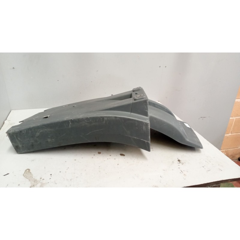 Recambio de guardabarros delantero derecho para volvo fh 500 12.8 diesel referencia OEM IAM 84812894 7