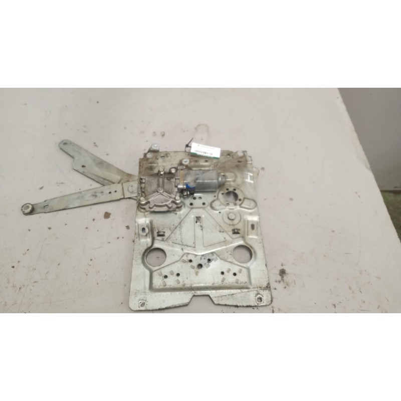 Recambio de elevalunas delantero izquierdo para volvo fm 12 2002  12.1 diesel (d12d420) referencia OEM IAM   