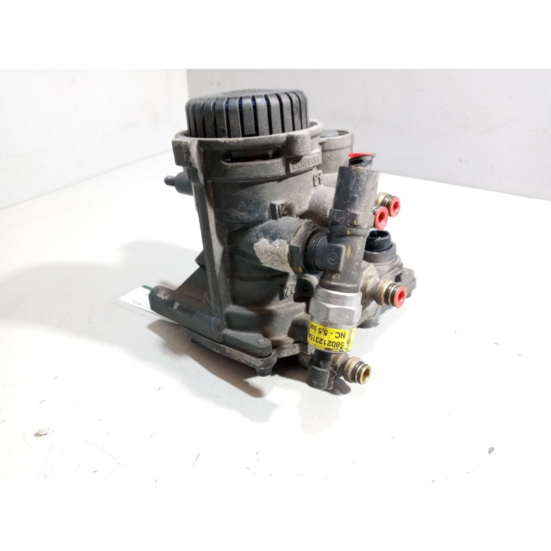 Recambio de valvula aire para iveco stralis (as) fsa t / p 4x2 gran espacio referencia OEM IAM 4802040020 4