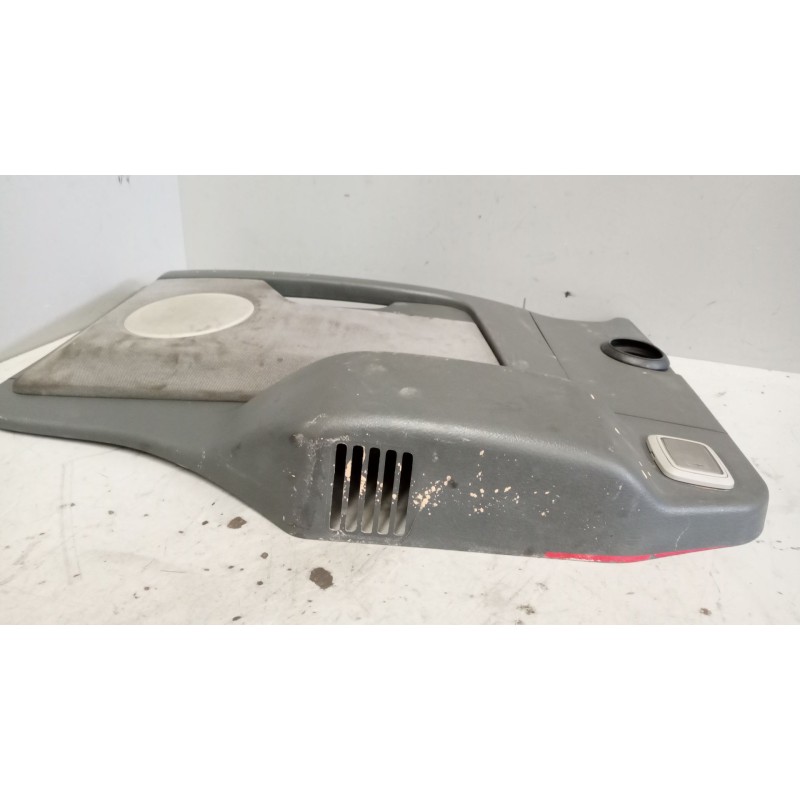 Recambio de guarnecido puerta delantera izquierda para volvo fm 12 2002  12.1 diesel (d12d420) referencia OEM IAM 20360454  2045 - Rojo 2